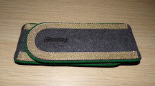 PAIRE DE PATTES D'EPAULES GRADE VERT ARMEE ALLEMANDE TBE