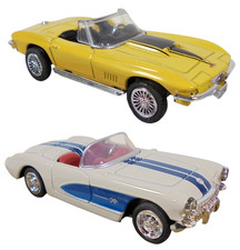 Lot de 2 CHEVROLET CORVETTE 1957 et 1967 1/43 Voiture Miniature New Ray LUD1