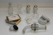 Lot de petits objets anciens divers tire lait ancien, cannelle, boîte porcelaine