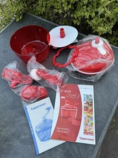 TUPPERWARE  QUICK CHEF ROUGE