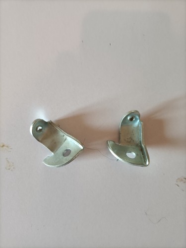 Lot pattes support cache - pattes,