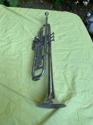 Ancien instrument musique - de,