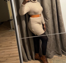 Robe coupe courte style pull