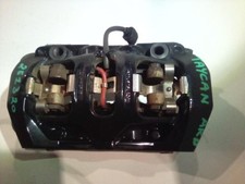 Etrier arriere droit