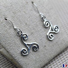 Boucles d’oreilles Triskel argent 925 – Bijou celtique pendantes femme
