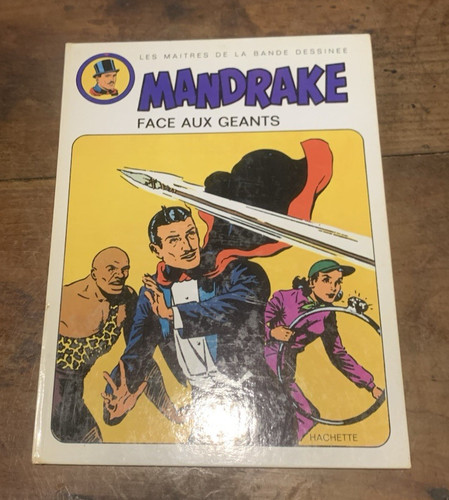 Mandrake face aux - aux,