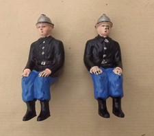 2 POMPIERS POUR CAMION RENAULT