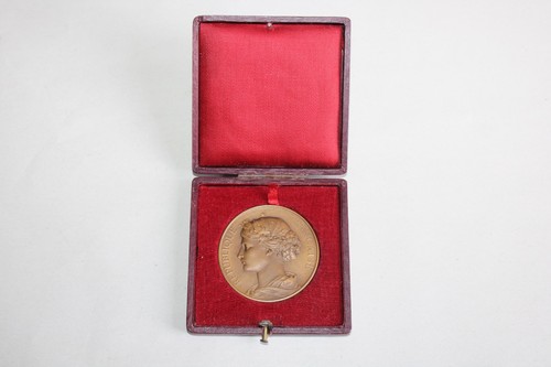 Ancienne médaille bronze - médaille,