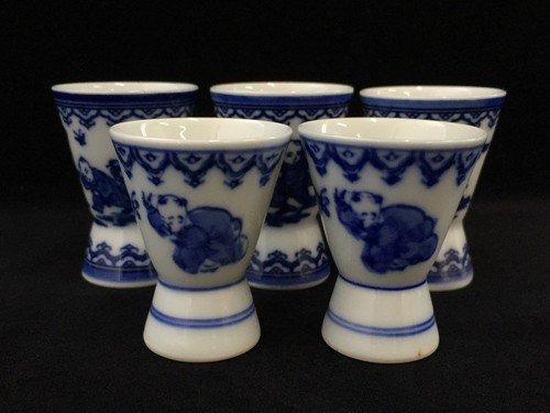 R0546 service tasses - service,