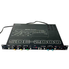 Roland SDE-2000 Digital Delay