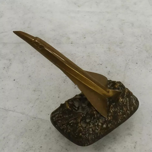 Concorde stylisé socle - , en