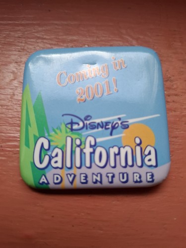 Badge disney disneyland