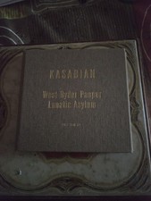 Kasabian West Ryder Pauper Lunatic Asylum CD/DVD Columbia 2009 POCHETTE EN TISSU