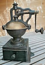 ancien moulin à café de comptoir en fonte Peugeot