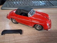 Voiture miniature MEDAILLER