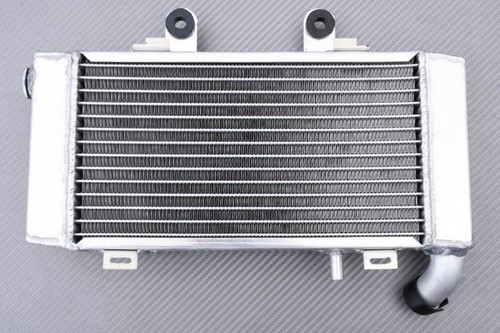 Radiateur eau gauche type - eau,