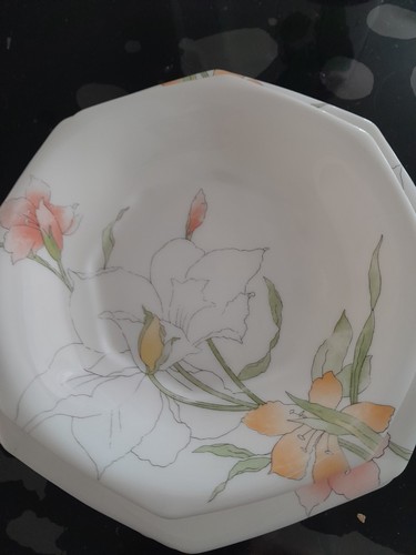 Assiettes creuses 6 - 6,