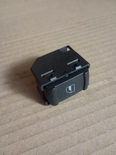 3b0959855b bouton - 1x,