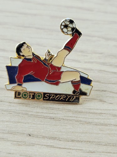 Pin loto sportif joueur - joueur, de