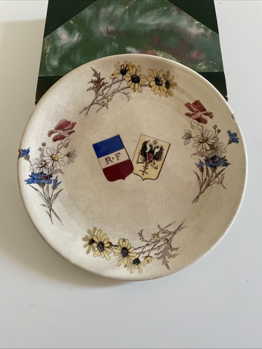 Ancienne assiette dessert