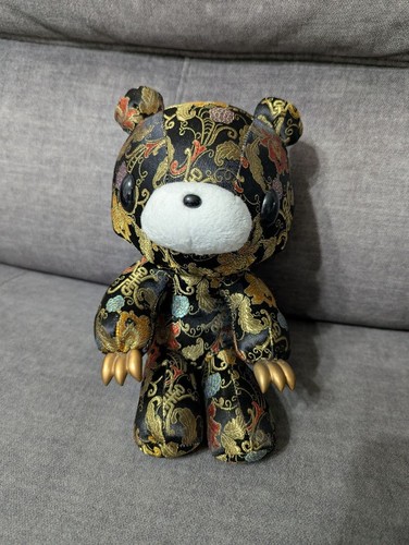 Peluche satin noir avec - en,