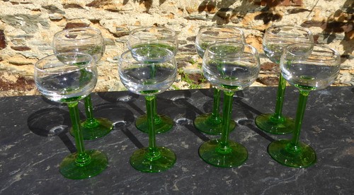 Verres anciens soufflés à - 8,