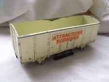 ref B 2 - 1/43 - JRD - REMORQUE rail route  Cirque ATTRACTIONS FORAINES