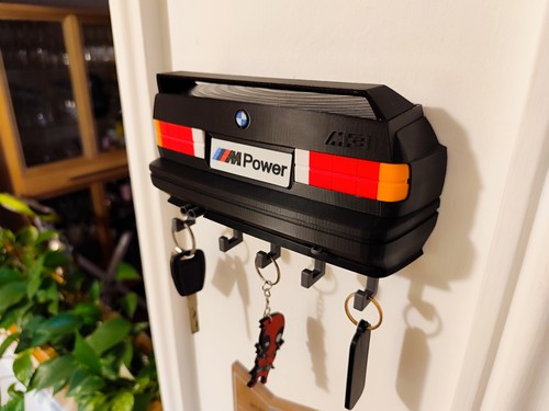 Porte clés mural - porte, bmw