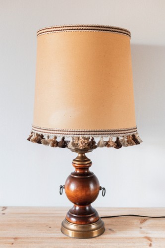 Très grande lampe - très,