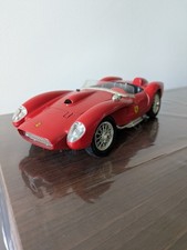 Ferrari 250 Testa Rossa burago 1/18