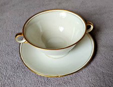 Limoges Berry, tasse et sous tasse ou bien un rince doigts,  blanc à liseré doré