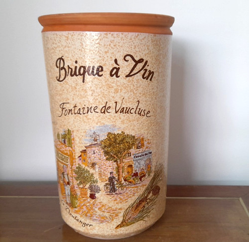 Brique vin fontaine de - brique,