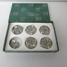 6 porte couteaux etain du manoir