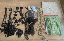 Gros lot Dentelles Calais ,  galons et perles de jais anciennes