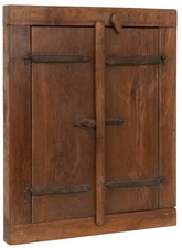 Fenêtre Petite Grille En Bois