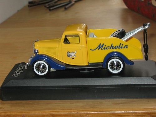 Ford 1940 pick up - v,