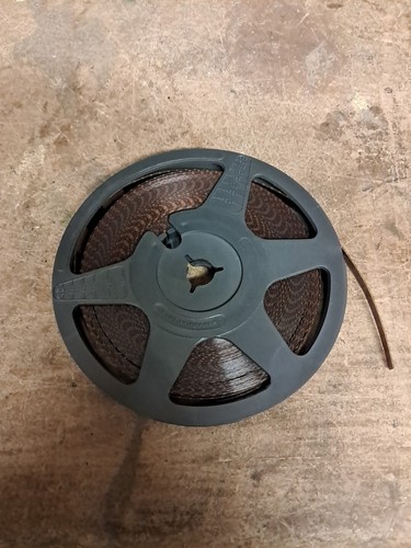 Film super tom - 8, et