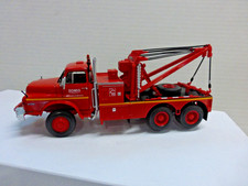 CAMIONS DEPANNEUSE SAVIEM
