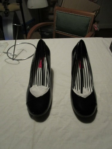 Jolis petits escarpins noir - jolis,