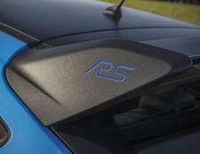 Ford Focus Badge RS en bleu