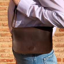 Sac à bandoulière femme "Mambo" en cuir, élégant et tendance, petit sac en cuir 