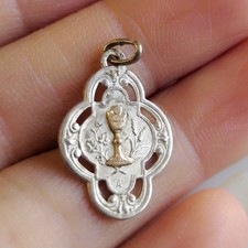 Médaille religieuse en argent