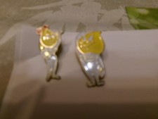 épinglettes - pin's lot de 2