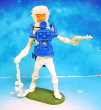 Space Toys - Figurines Plastiques - Cherilea Spacemen (Blanc & Bleu) avec armes