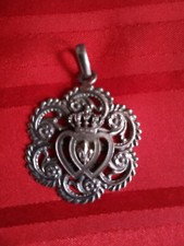 MEDAILLE  DECOR COURONNE -