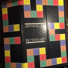 Pictonary First Edition VGU