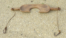 -ANCIEN JOUG D'HOMME PORTEUR