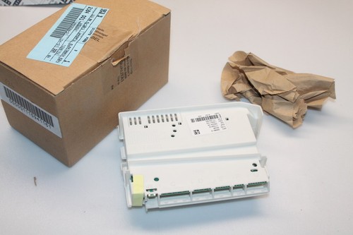 Module electronique pour - module, lave