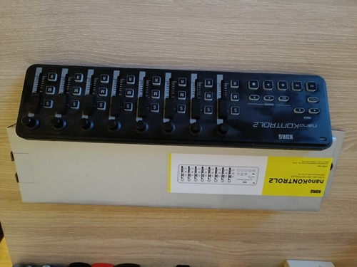 Controleur usb faders 8 - controleur,