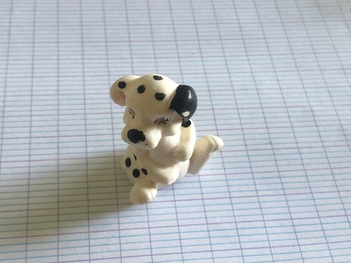 Figurine chien dalmatien assis - chien,
